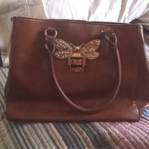BeeBag Brown Leather Purse